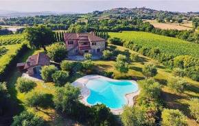 Nice home in Lucignano with Outdoor swimming pool, Private swimming pool and 4 Bedrooms